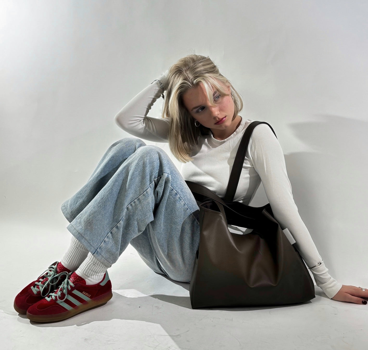 Tumepruun tote bag