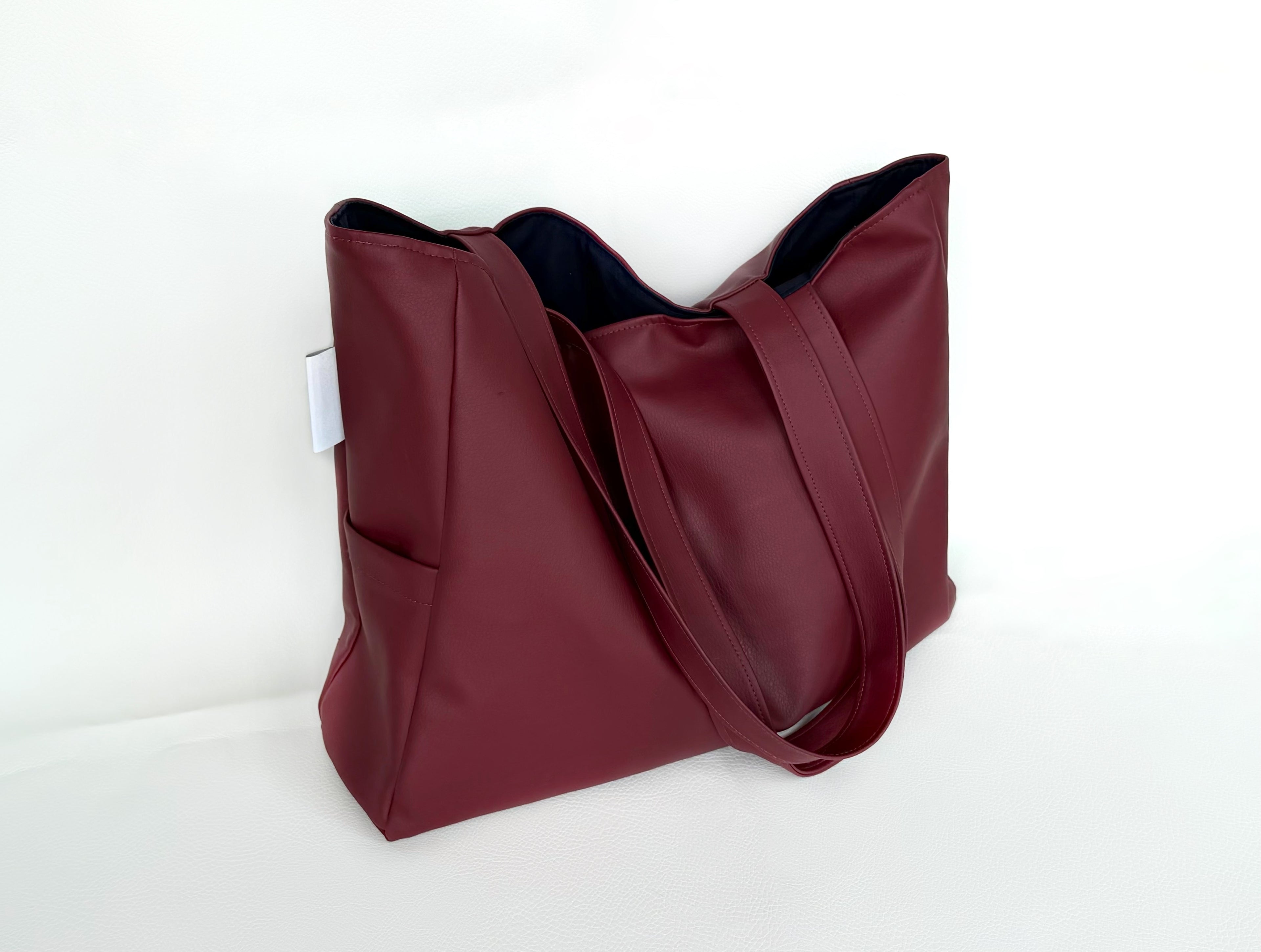 Tumepunane tote bag